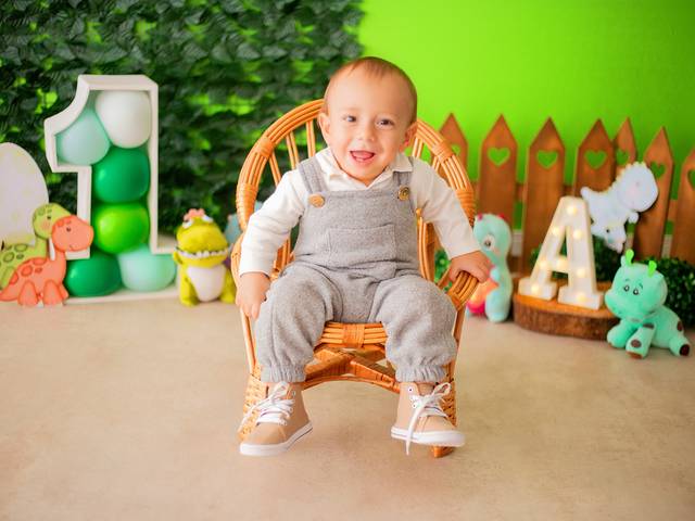 Acompanhamento Mensal de Arthur - 12 meses