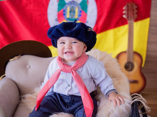 Acompanhamento Mensal de Lorenzo - 9 meses