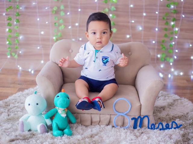 Acompanhamento Mensal de Miguel - 8 meses