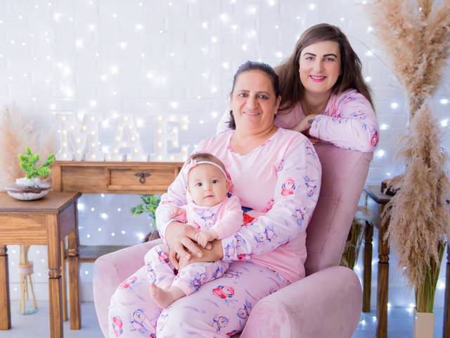 Dia das Mães 2021 de Alice; Kelly & Vovó