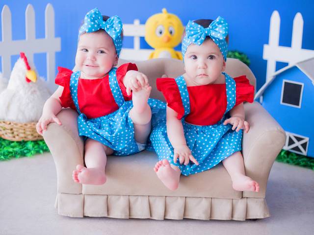 Acompanhamento Mensal de Valentina & Luiza - 9 meses