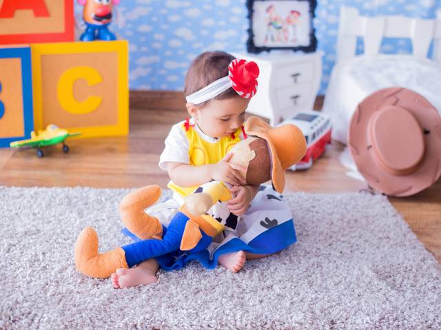 Acompanhamento Mensal de Lívia - 9 meses