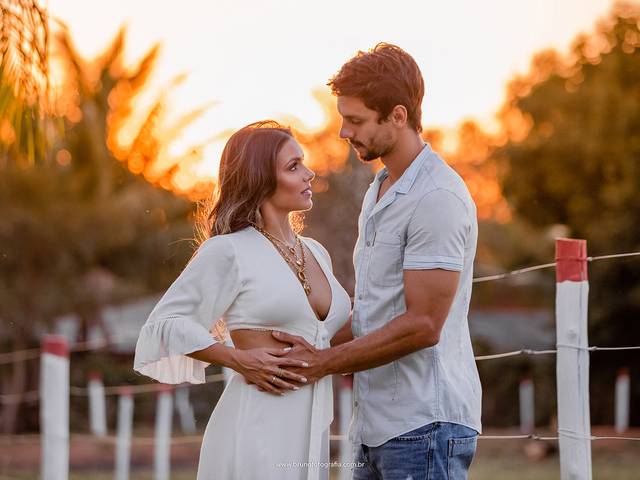 Others de Tayane e Rodrigo Caio