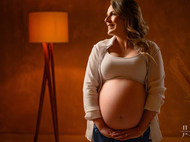 Estúdio de Camila & Marcelo - Ensaio de gestante no estúdio