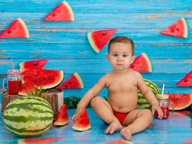 ACOMPANHAMENTO de SESSÃO DE MELANCIA - MIGUEL - 10 MESES