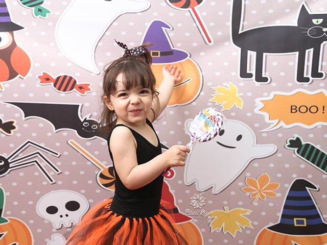 Crianças de Ensaio Halloween Pérola 3 aninhos  São Paulo -SP