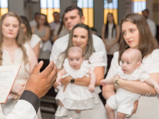 Aniversarios de Batizado Gemeos HRH Igreja