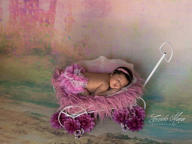 Newborn de Newborn Antonela