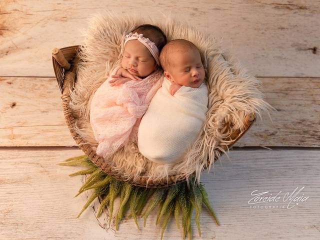 Newborn de Newborn Lavínia&Vinícius