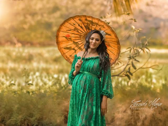 Gestante de Ensaio Gestante Sueide