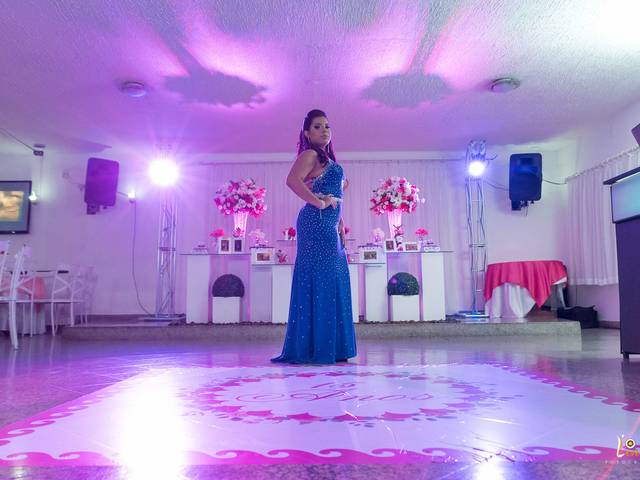 Festa de 15 Anos de Festa de 15  anos - Larissa