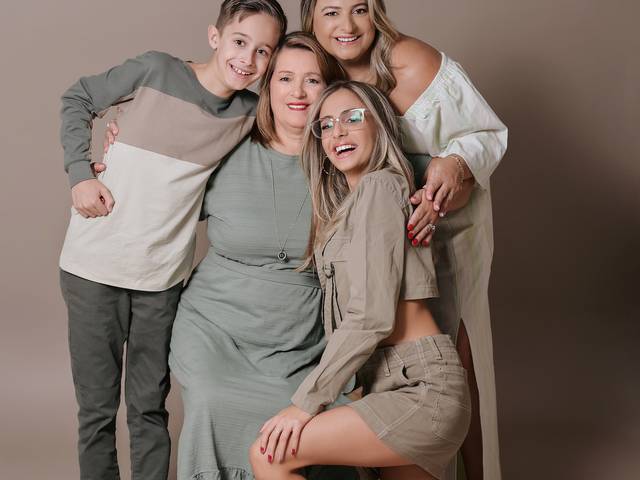 Ensaio de família de Tati, Ana, Isa e Caetano