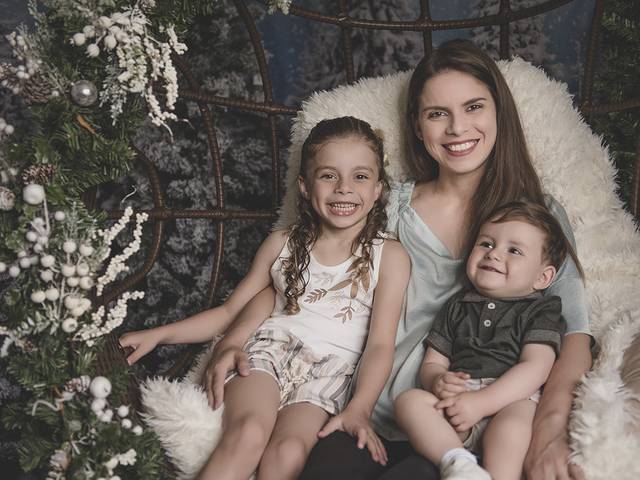 Bebês de Smash the cake do Gustavo