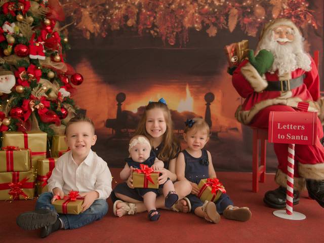 Família de Luiza, Manuela, Nicolas e Isabelle