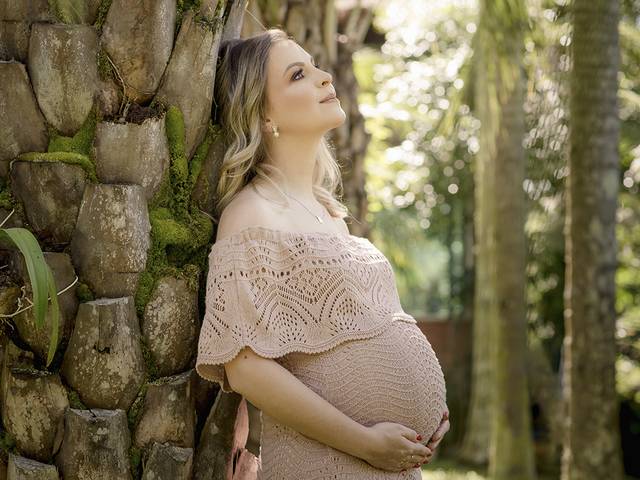 Gestante de A espera de Helena e Luiza