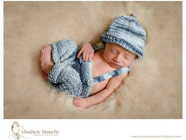 Newborn de Sessão de recém-nascido – Vicente