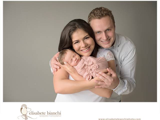 Newborn de Newborn com cólica – Luiza