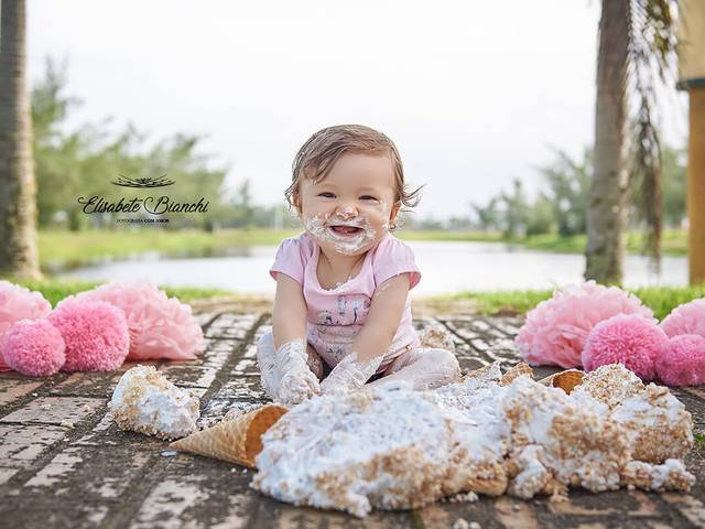 Bebê de Cake Smash ensaio 1 ano Verônica