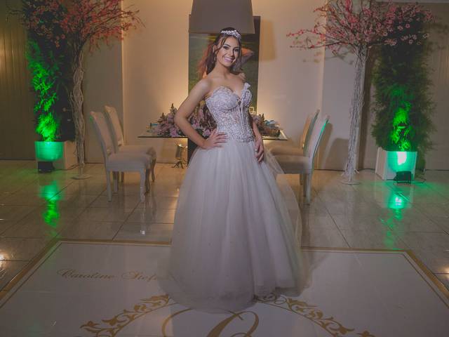 15 anos de Carol Stefan