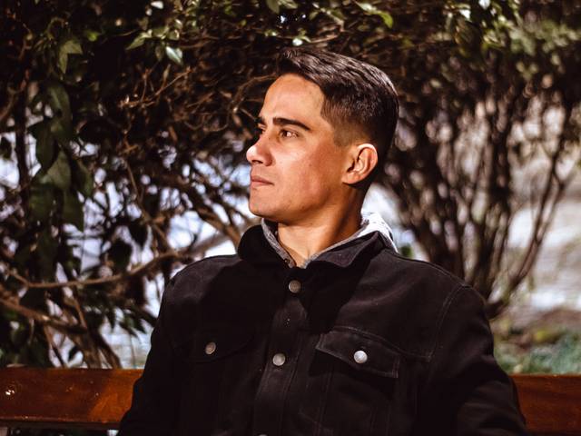 Ensaio Masculino de Ensaio Everton - Praça do Japão