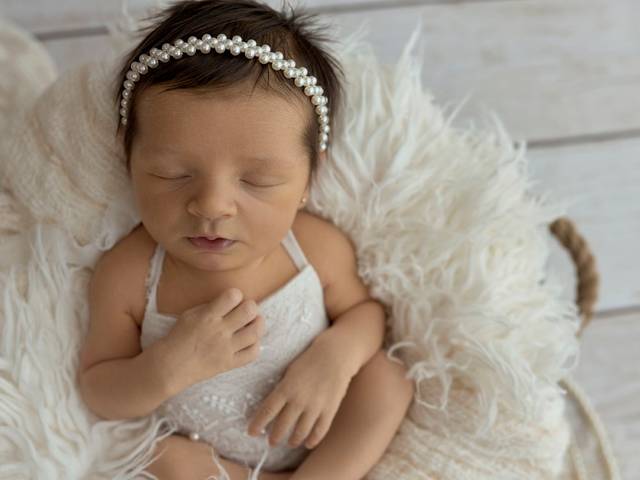 Newborn de Cecília, 8 dias