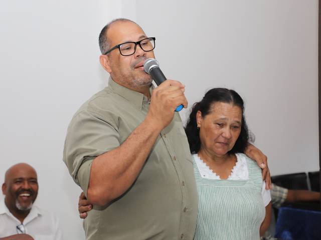 GESTANTE  de Aniversário de Dona Alzira - fotografia documental, sem edição. 