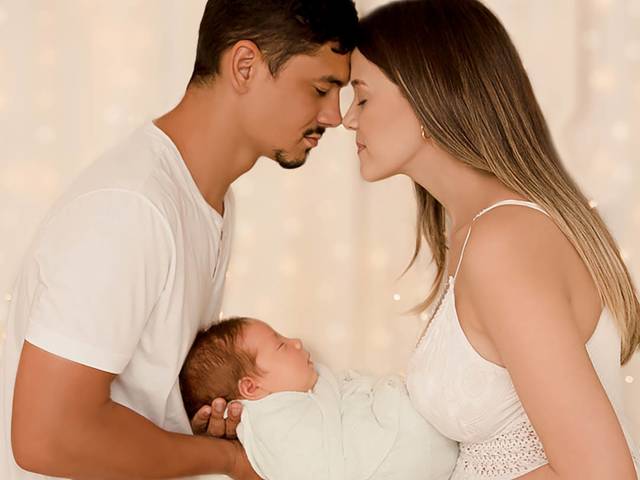 GESTANTE  de GUSTAVO NEWBORN 