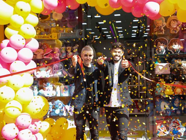 ANIVERSÁRIOS / EVENTOS de Inauguração da loja  PHOTOARTE no calçadão - Direção de Patrick e Thiago 