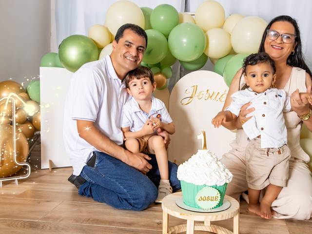 GESTANTE  de Smash the cake Josué