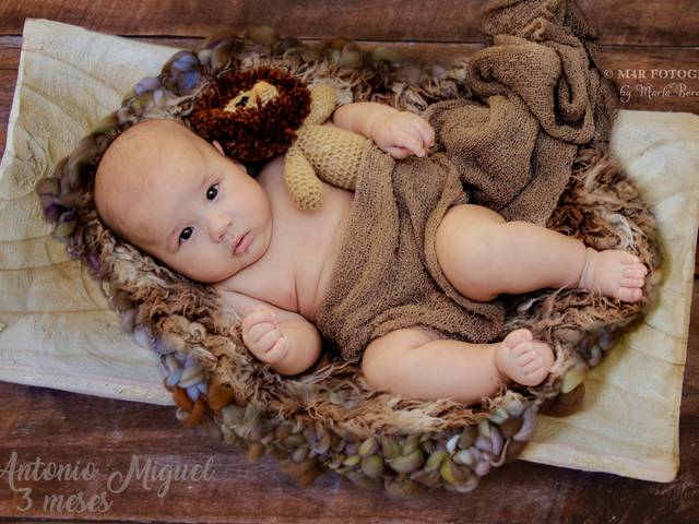 BEBÊS  de ANTONIO MIGUEL 3 MESES