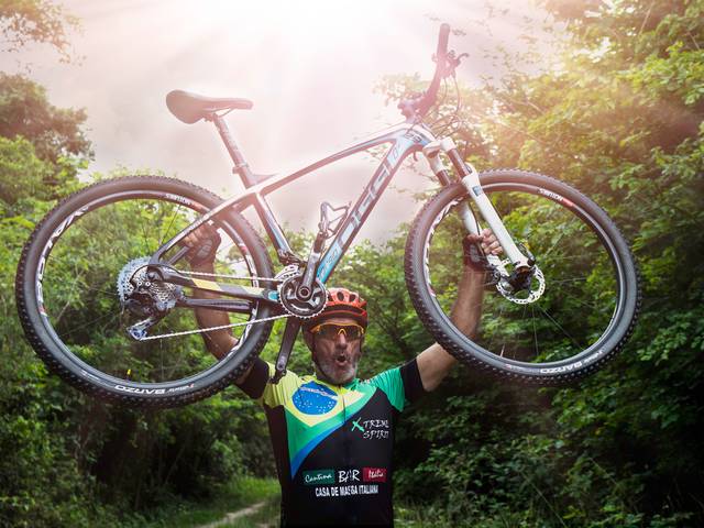  ESTUDIO - ENSAIOS E CORPORATIVO de  Giorgio Fracassi