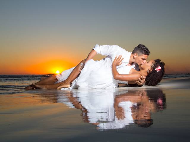 Casal de Ensaio Fotográfico na Praia Paloma e Evanildo