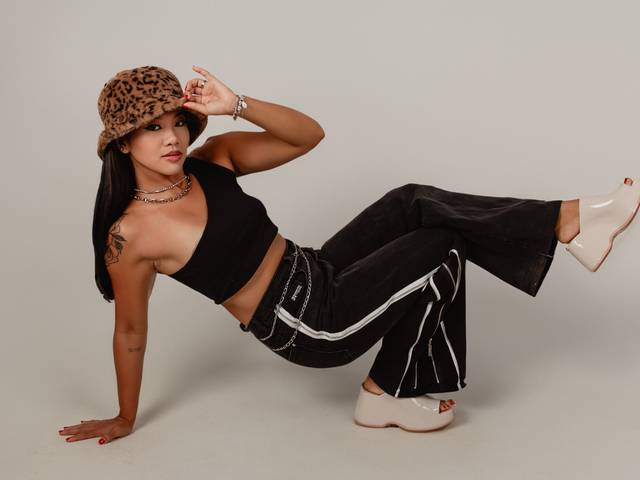 Ensaios  de JULIANA SASAKI