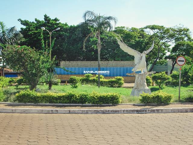 Paraíso do Tocantins de Praça José Torres Paraíso do Tocantins em 2010: Como Era a Praça na Época