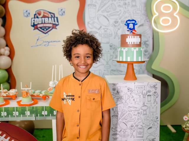 Aniversário Infantil de Aniversário de 8 anos do Benjamin na escola Raio de Sol, tema Football americano