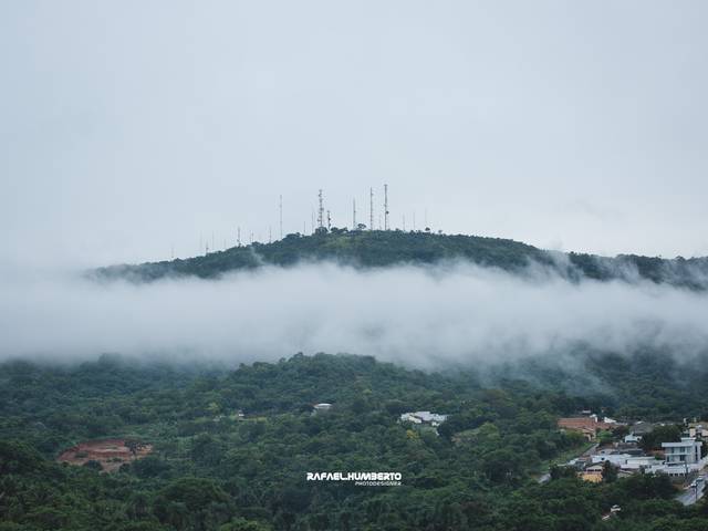 Paraíso do Tocantins de Serra do Estrondo Paraíso do Tocantins: Neblina ao Amanhecer