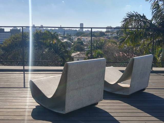 restauro  de Poltrona Loop Chair desenho de Willy Guhl para Eternit .