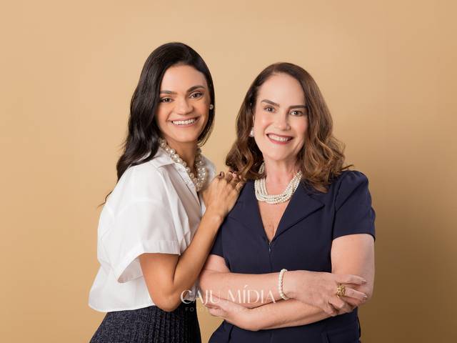 Marca Pessoal de Ana Pontes e Bruna Cunha | Gestão em Saúde