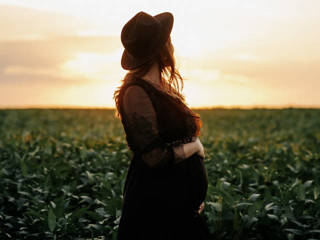 GESTANTE de A ESPERA DA HELOÍSA