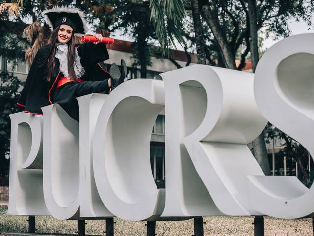 FORMATURA de PROVA DE TOGA - MARIA ALICE - DIREITO