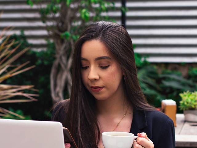 Posicionamento de Imagem de Mariana Montardo