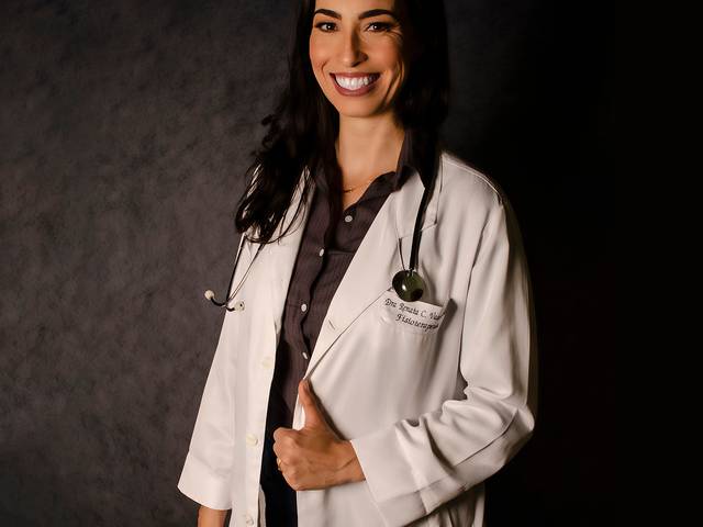Retrato Corporativo de Renata Vasconcellos | Fisioterapeuta