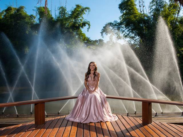 Ensaio Fifteen de Ensaio Fifteen Ana Clara