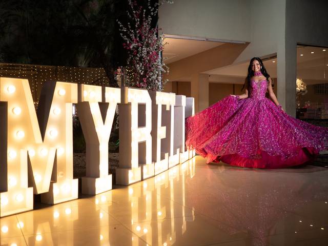 15 anos de 15 ANOS MYRELLA