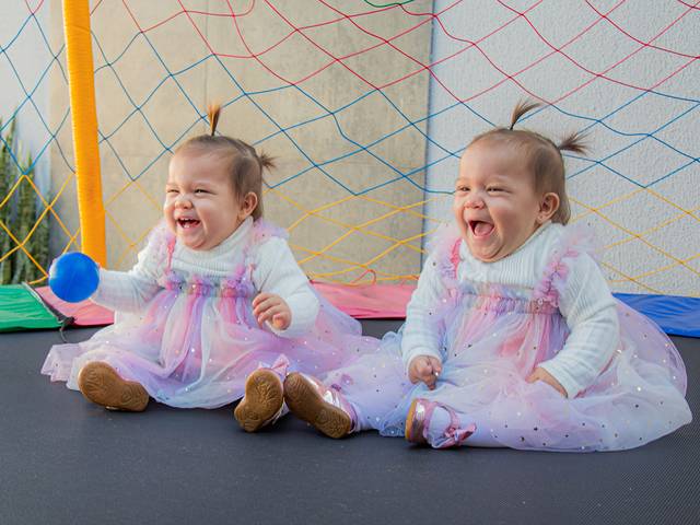 Aniversários de Livia e Luiza Molina