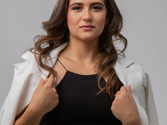 Corporativo de Glaucia Andretta