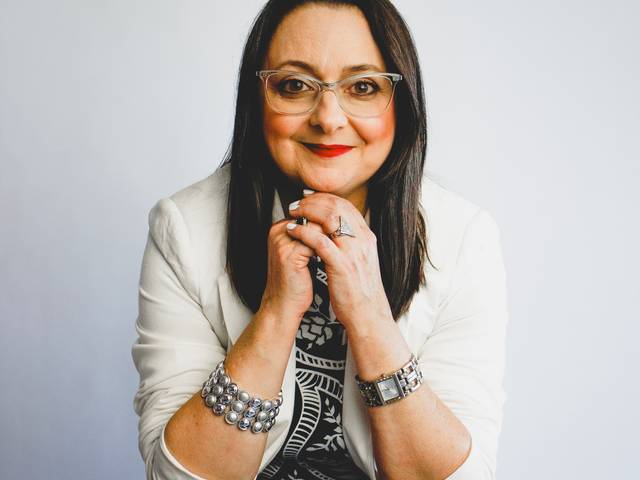 Marca Pessoal/Corporativo de Teacher Angelica