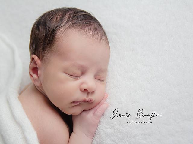 Newborn de NEWBORN DYLAN