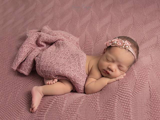 Newborn de NEWBORN MANUELA