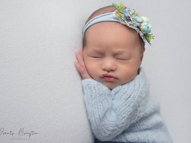 Newborn de NEWBORN SABRINA